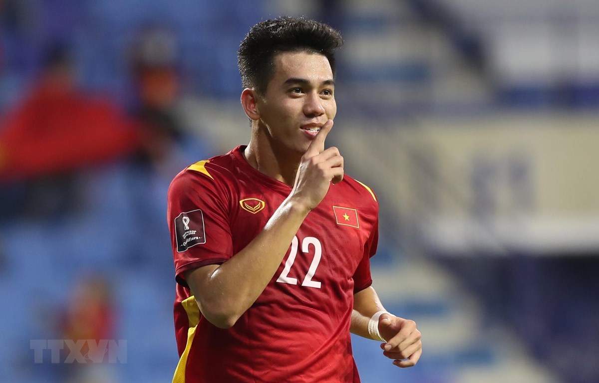 Chính thức: Vượt qua Son Heung-min, Tiến Linh trở thành cầu thủ xuất sắc nhất vòng loại World Cup - Ảnh 1