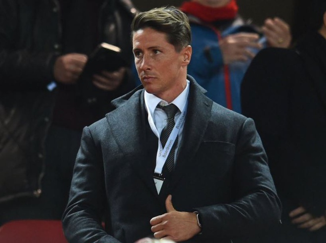 Chàng lãng tử Fernando Torres trở lại Anfield, khiến khán giả say đắm với nhan sắc điểm 10 - Ảnh 1