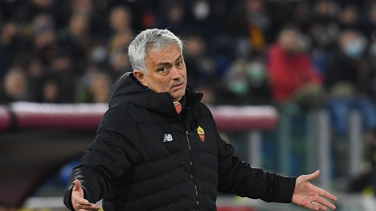 Rời AS Roma, Jose Mourinho trở lại Premier League với bến đỗ khó tin - Ảnh 2