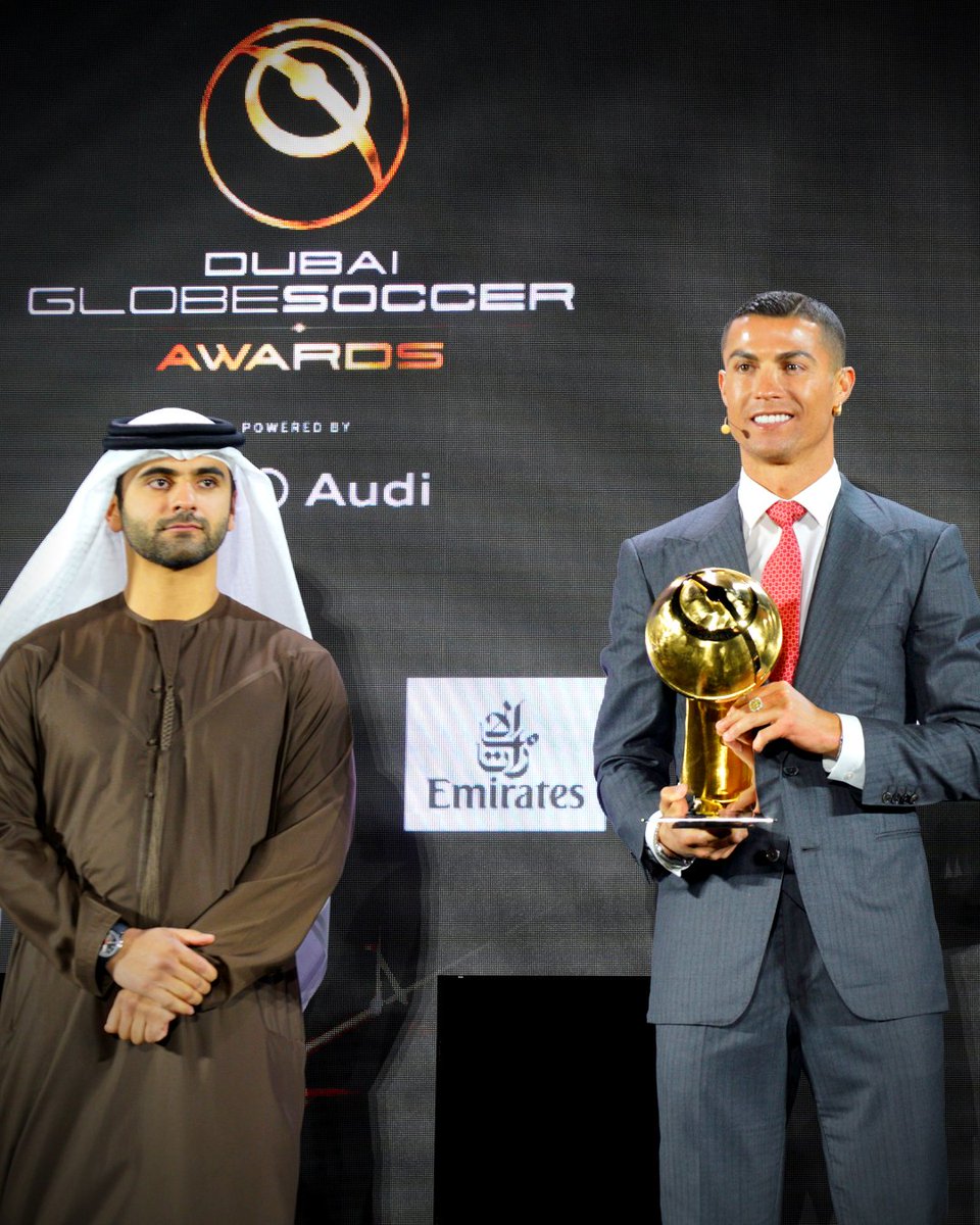 Lễ trao giải Globe Soccer Awards 2021: Ronaldo áp đảo, Messi có thể tạo bất ngờ? - Ảnh 2