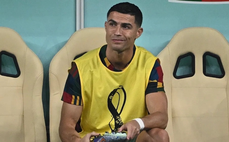 HLV Al Nassr chính thức lên tiếng về thương vụ Ronaldo - Ảnh 1
