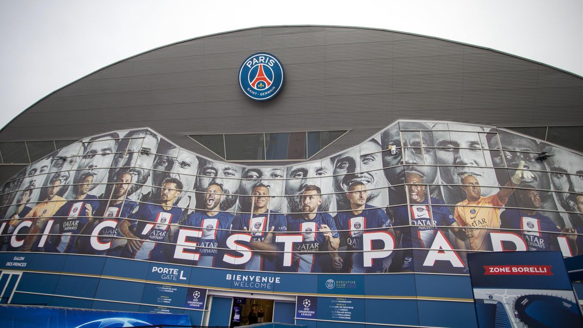PSG sắp bị chính quyền Paris thu hồi sân Công viên các Hoàng tử? - Ảnh 1