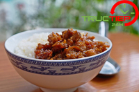Món ngon hàng ngày: Chinh phục cả gia đình với thịt kho mắm ruốc ngon bá cháy