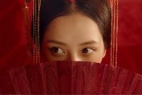 Chi Pu lột xác thục nữ trong MV cổ trang Tấm Cám với lời bài hát Anh ơi ở lại lyrics siêu trữ tình