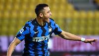 Alexis Sanchez tỏa sáng với cú đúp, Inter Milan xây chắc ngôi đầu Serie A