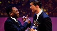 Vua bóng đá Pele thừa nhận bị Ronaldo vượt mặt
