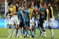 Soi kèo phạt góc Central Coast Mariners vs Sydney FC, 14h15 ngày 12/12
