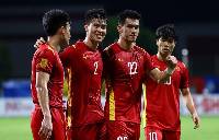 Thắng dễ Campuchia, ĐT Việt Nam san bằng kỷ lục đã tồn tại 15 năm của AFF Cup