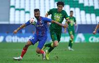 Soi kèo hiệp 1 Shenzhen vs Beijing Guoan, 14h30 ngày 4/1