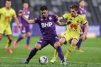 Soi kèo phạt góc Macarthur vs Perth Glory, 15h20 ngày 3/4