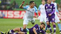 Soi kèo hiệp 1 Perth Glory vs Melbourne City, 18h05 ngày 4/5