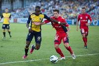 Soi kèo hiệp 1 Adelaide vs Central Coast Mariners, 13h05 ngày 15/5