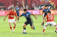 Soi kèo hiệp 1 Guangzhou City vs Henan, 18h30 ngày 15/6