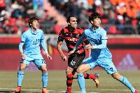 Soi kèo hiệp 1 Pohang Steelers vs Gangwon, 17h30 ngày 17/6