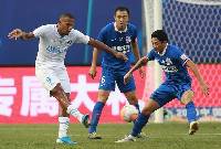 Soi kèo hiệp 1 Guangzhou City vs Dalian Pro, 18h30 ngày 28/6