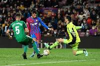 Nhận định, soi kèo Osasuna vs Barcelona, 3h30 ngày 9/11