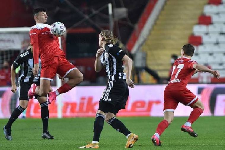 Nhận định, soi kèo Besiktas vs Antalyaspor, 00h45 ngày 06/01