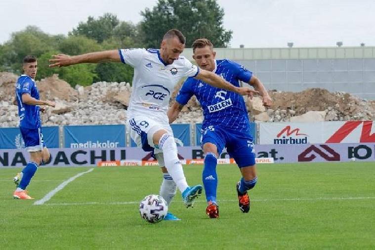 Nhận định, soi kèo Rakow vs Stal Mielec, 0h00 ngày 15/3